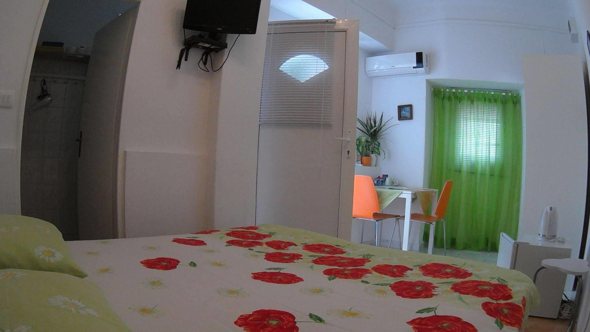 Stipan Studio & Room Split Exterior foto